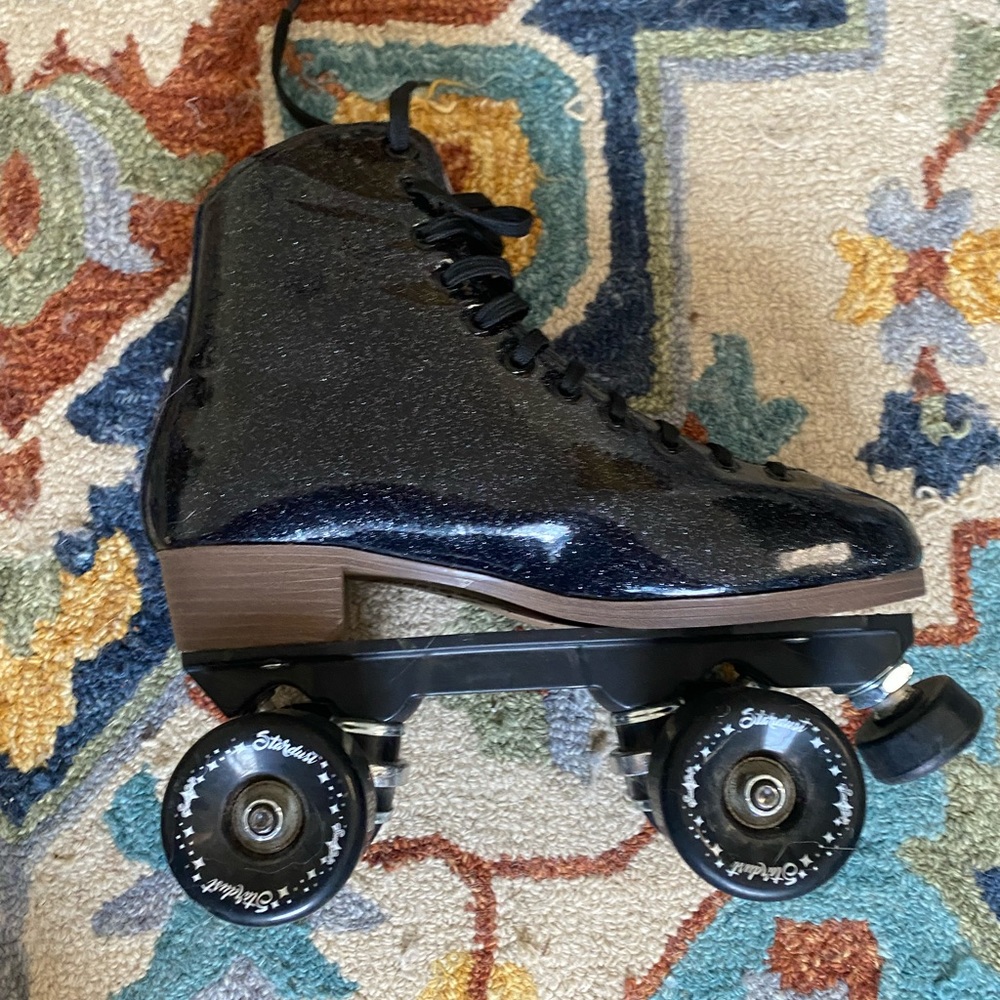 Sure-grip stardust glitter roller skates